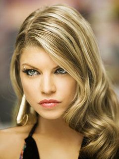 Fergie - wallpaper preview