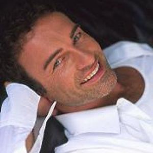 Julian McMahon