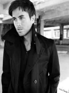 Enrique Iglesias - wallpaper preview