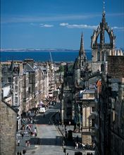 Edinburgh - wallpaper preview