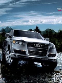 Audi Q7 - wallpaper preview