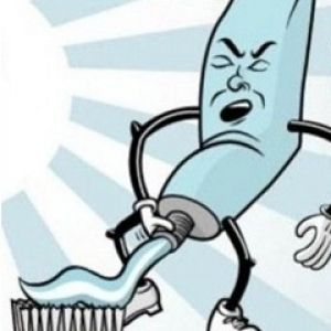 Vtipná postava zubní pasty