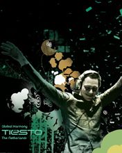 DJ Tiesto na pódiu