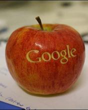 Logo Google na jablku