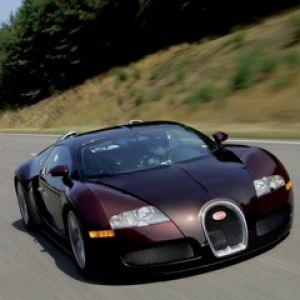 Bugatti Veyron na silnici