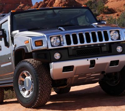 Hummer SUV na off-road dobrodružství