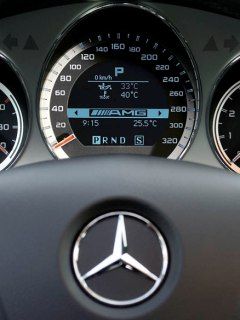 Mercedes AMG Přístrojová deska