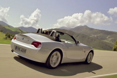 BMW Z4 Kabriolet na Malebné Silnici