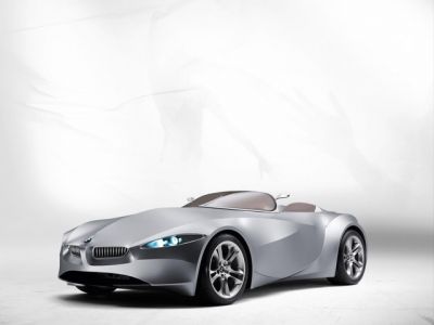Elegantní Stříbrné Konceptuální Auto