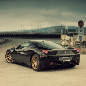 Ferrari 458 Italia v městském prostředí