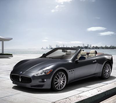 Luxusní kabriolet Maserati