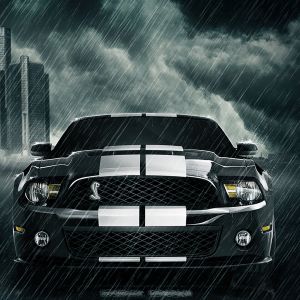 Shelby Mustang v Dešti