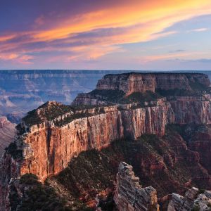 Západ slunce nad Grand Canyonem