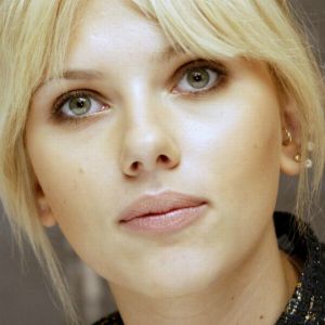 Portrét Scarlett Johansson