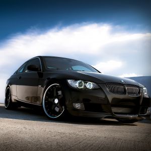 Stylové Černé BMW