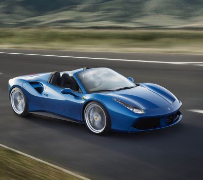 Modré Ferrari 488 Spider