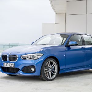Modré Auto BMW 1 Series