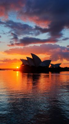 Západ slunce nad Sydney Opera House